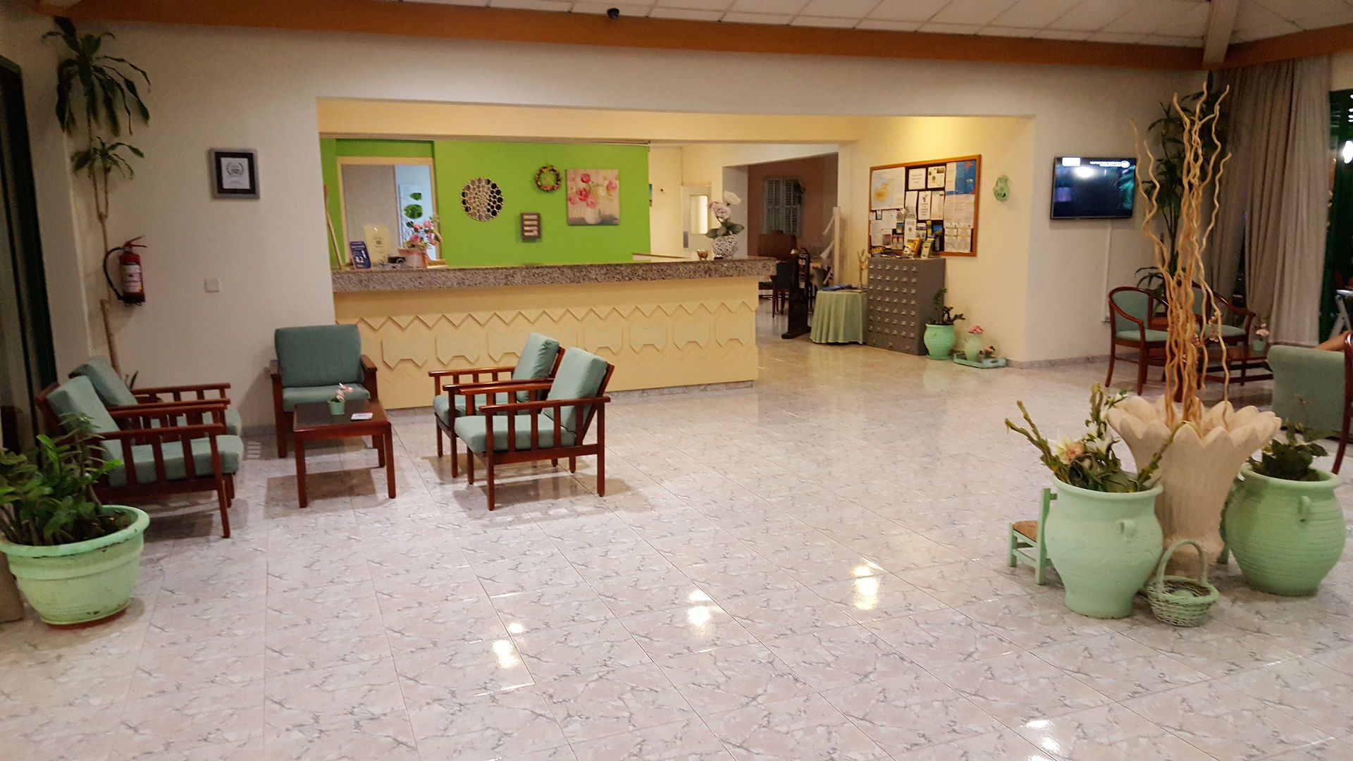 Mandalena Hotel Apartments image 3