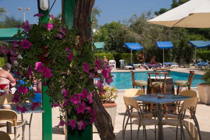 Mandalena Hotel Apartments image 2