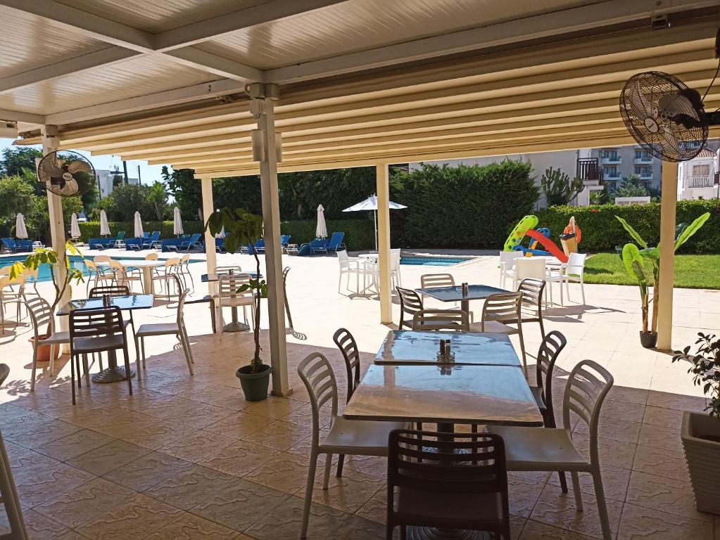 Mandalena Hotel Apartments foto 14