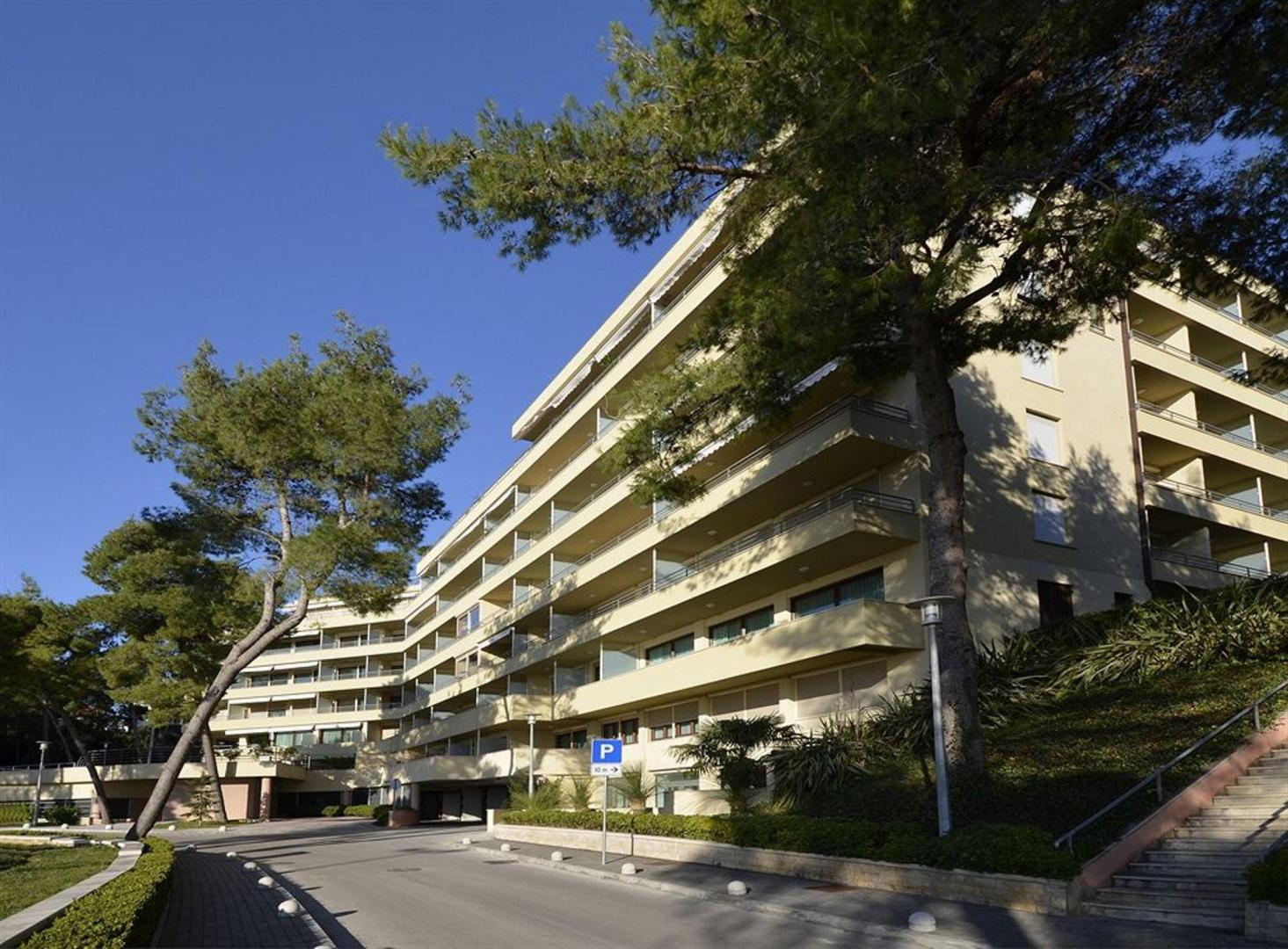 The Residence image 0