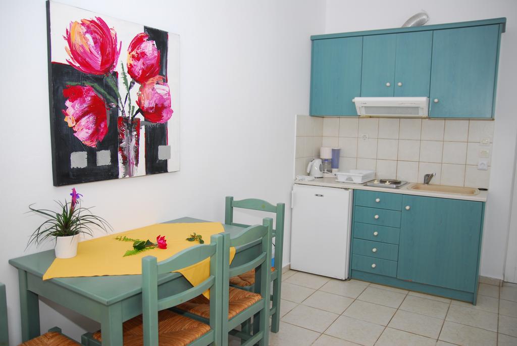Elpis Studio-Apartments foto 7