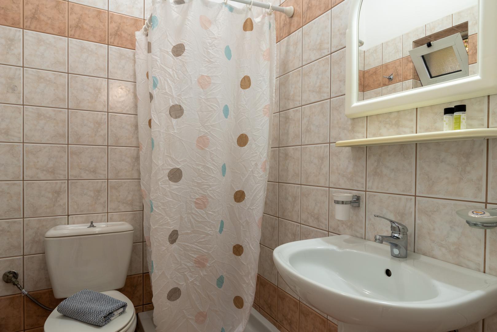 Elpis Studio-Apartments foto 9
