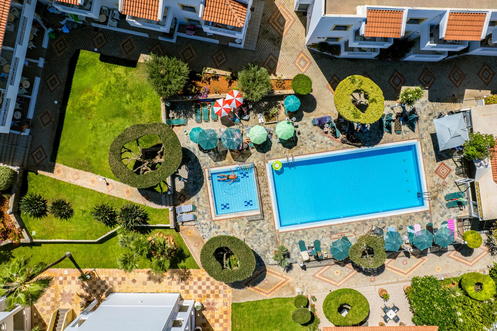 Nikolas Villas Apartments foto 18