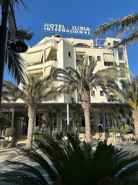 Iliria Internacional Hotel image 0