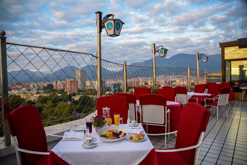 Sky Hotel foto 3