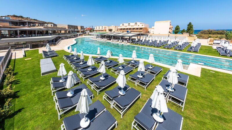 Kiani Beach Resort image 3