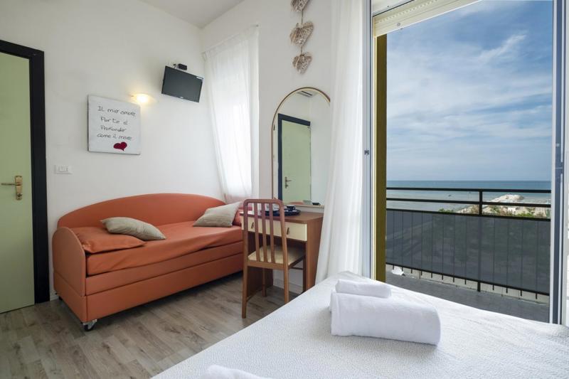 Hotel Crosal foto 2