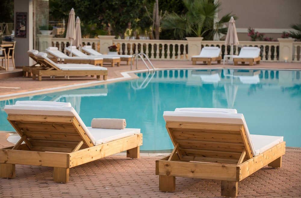 Notos Heights Hotel & Suites foto 9