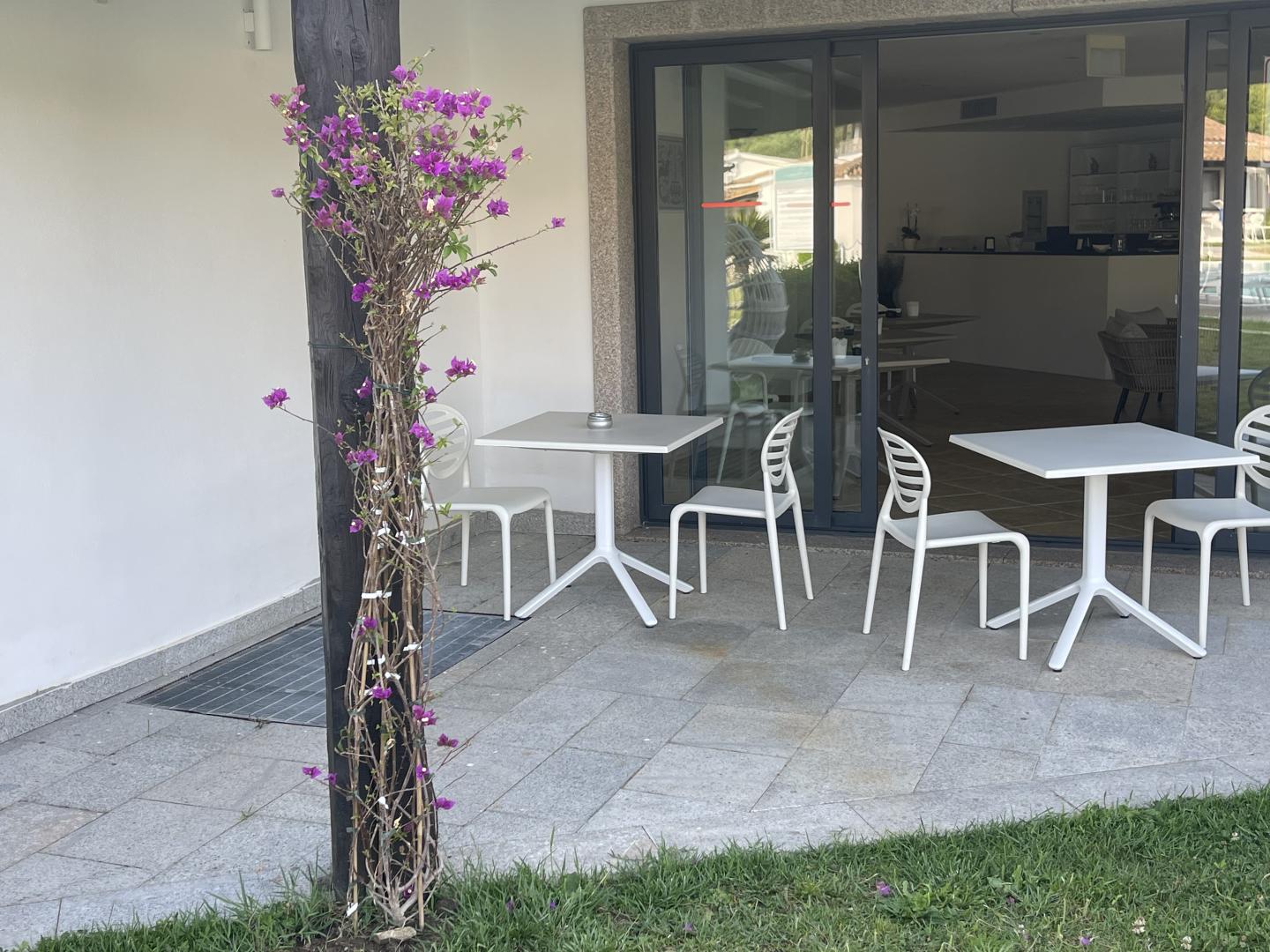 Binnenplaats — La Smeraldina Resort