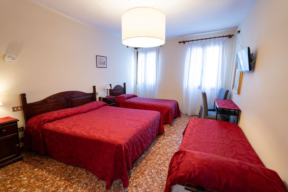 Hotel Tivoli foto 40