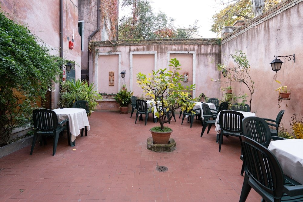 Hotel Tivoli foto 11