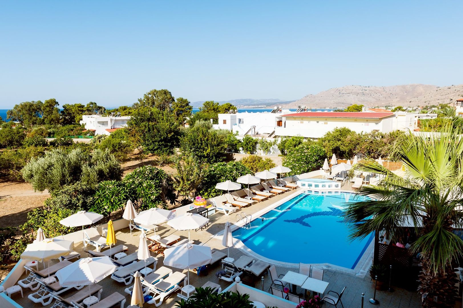 Summer Memories Hotel Apartments image 3