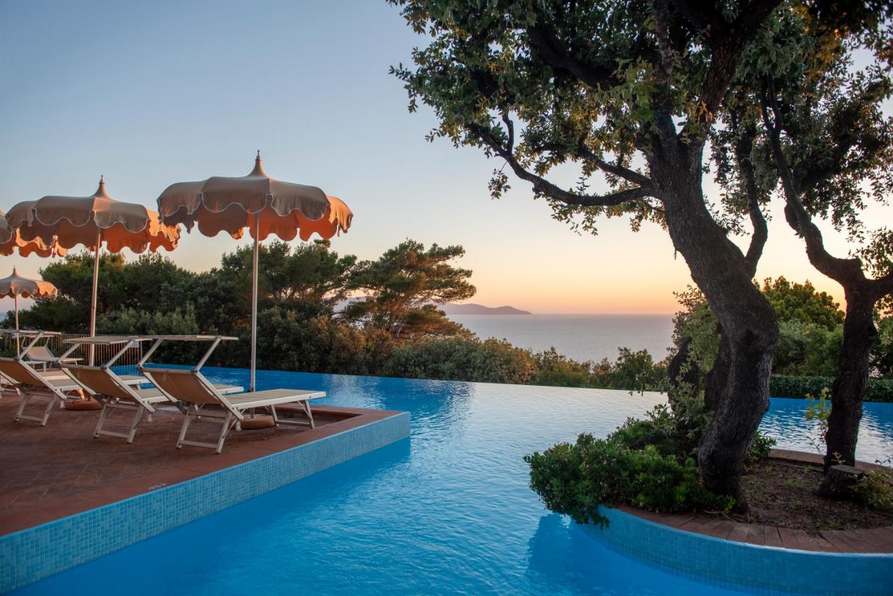 Boutique Hotel Torre di Cala Piccola foto 1