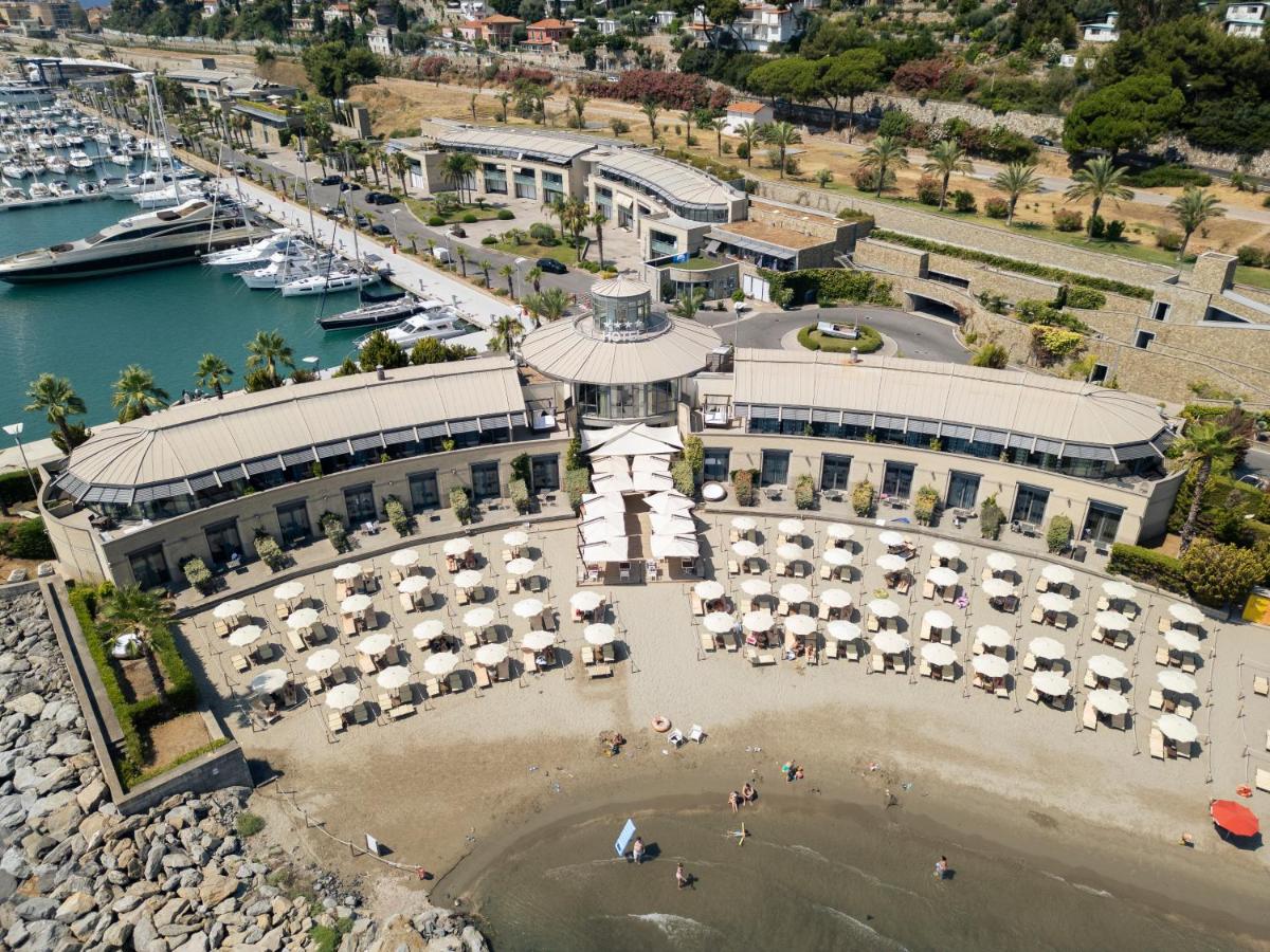 Riviera dei Fiori.
