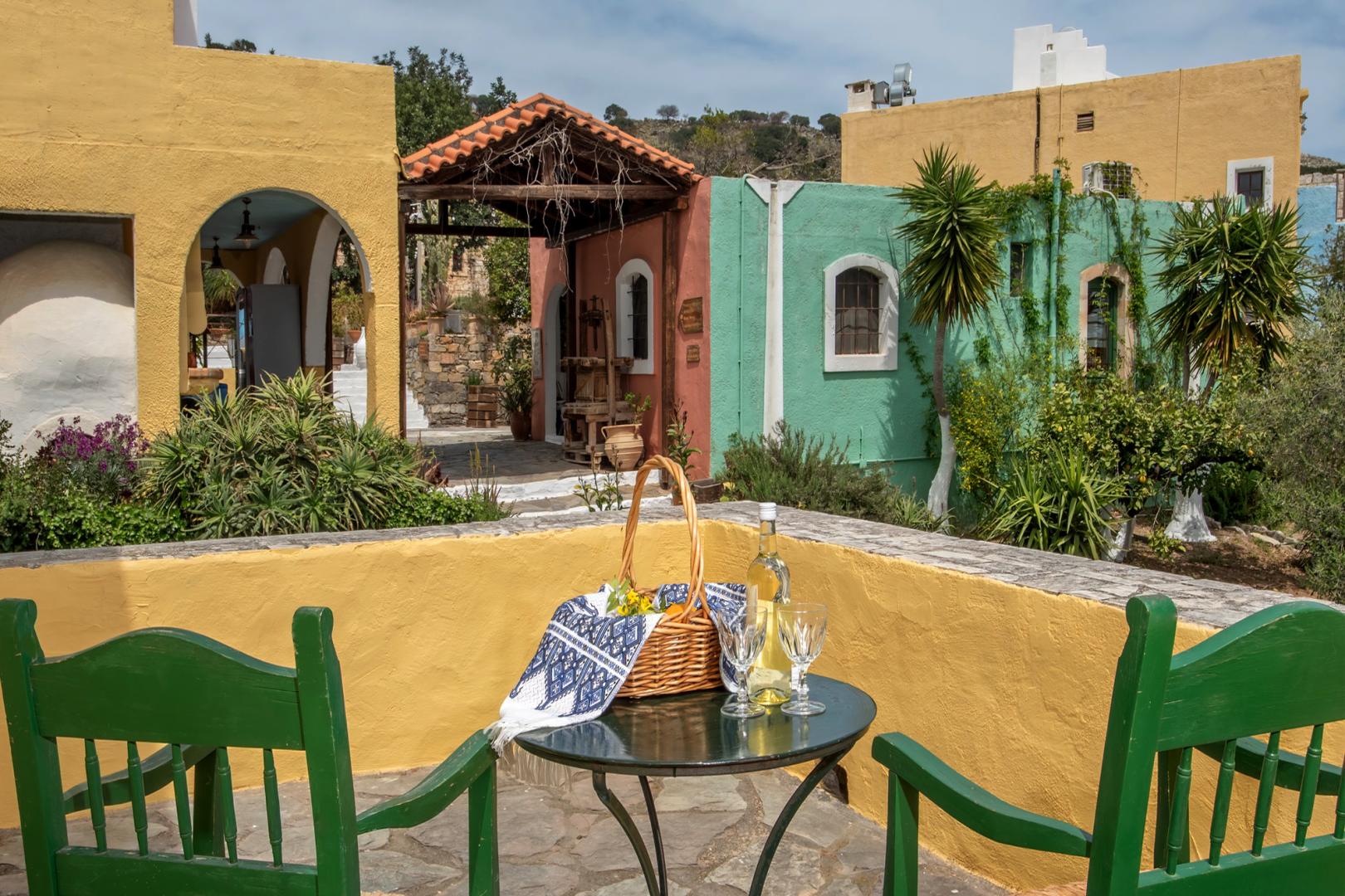 Arolithos Traditional Cretan Village image 1