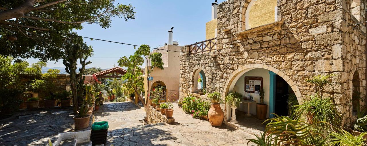Arolithos Traditional Cretan Village foto 4
