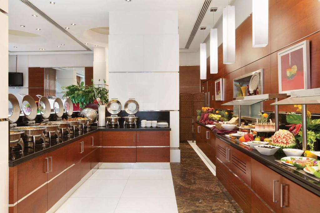 Golden Sands Hotel & Residences foto 13