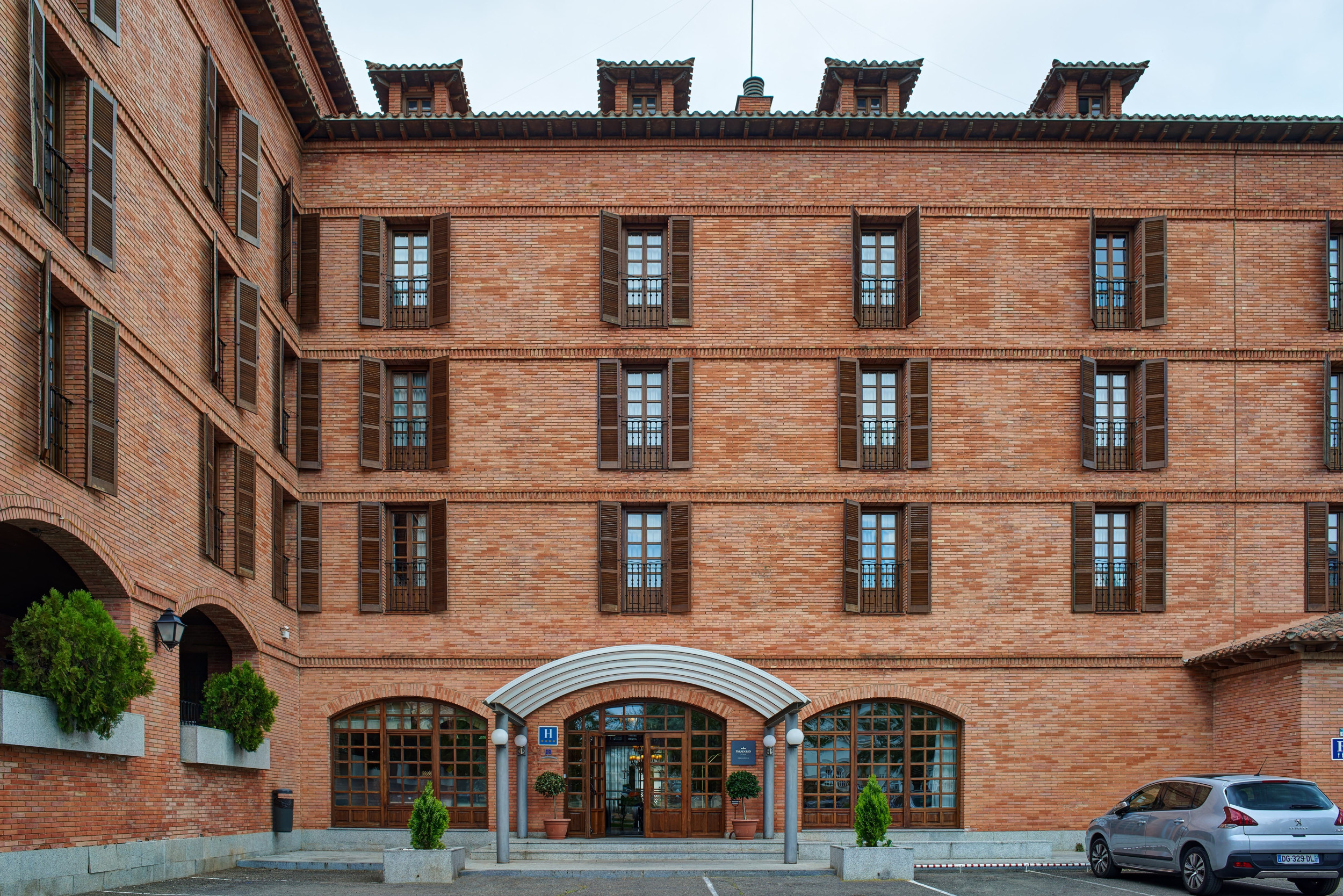 Parador de Calahorra image 3
