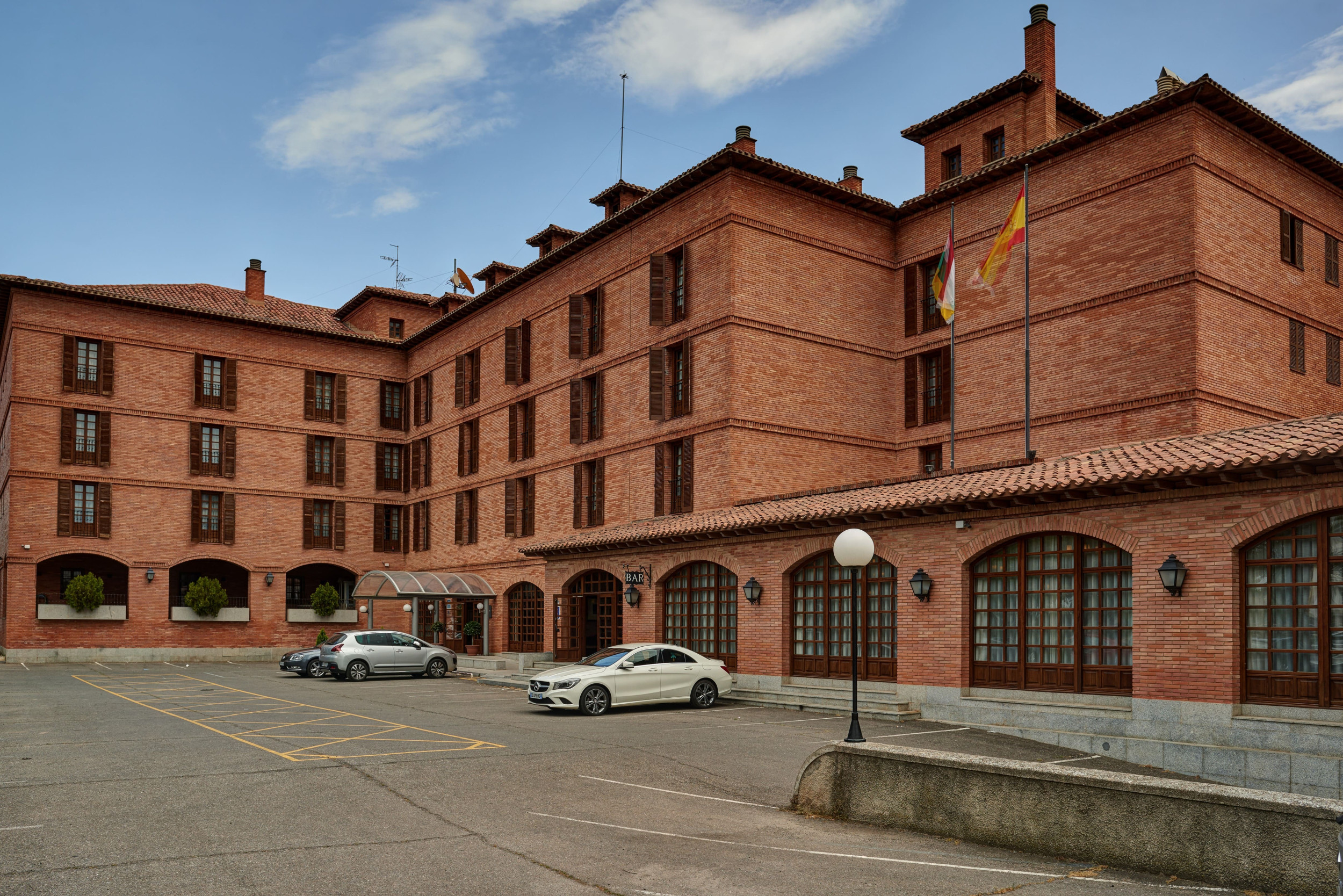 Parador de Calahorra image 2