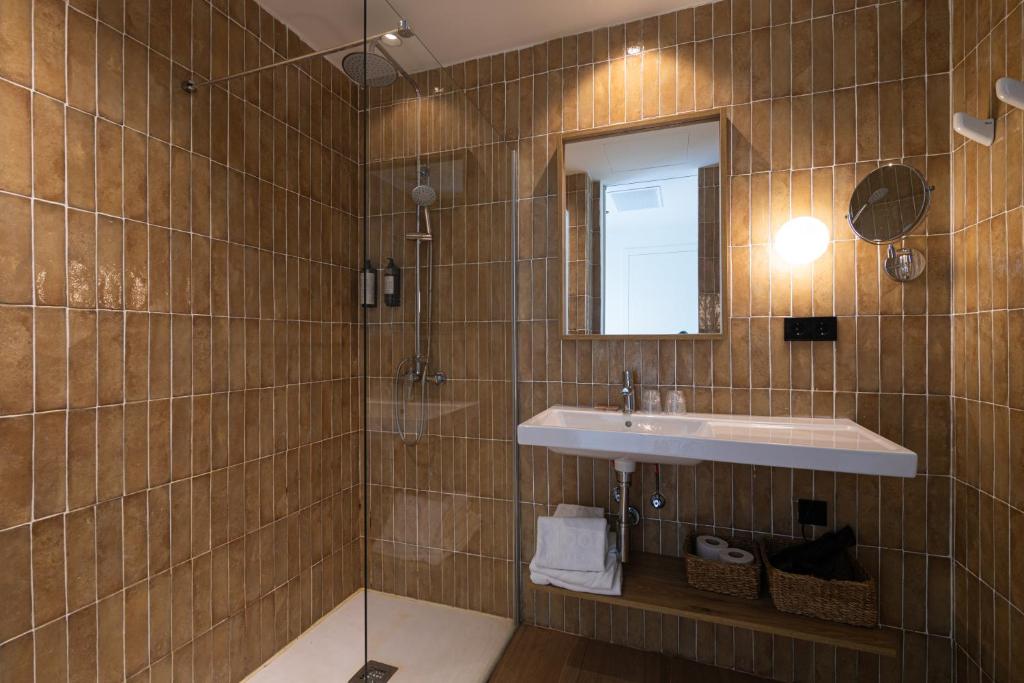 Cabot Las Velas Apartments image 2