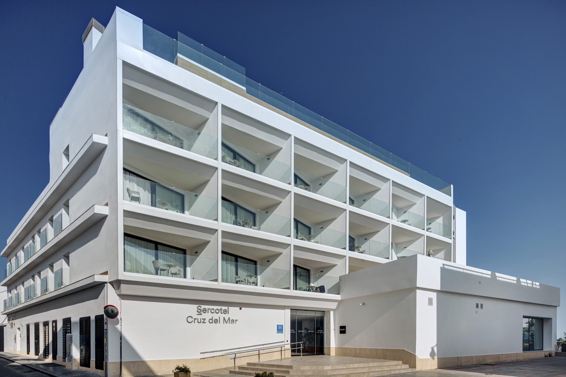 Cruz del Mar image 2