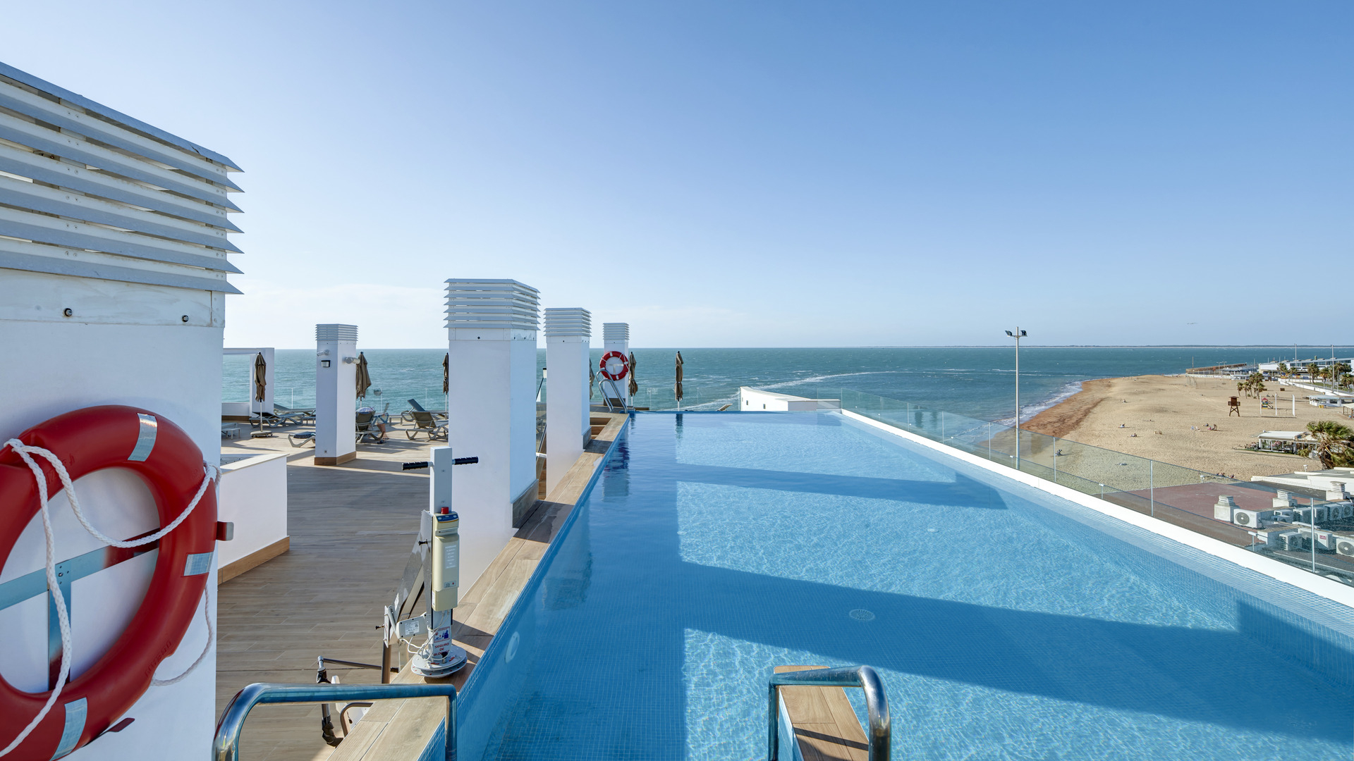 Cruz del Mar image 3