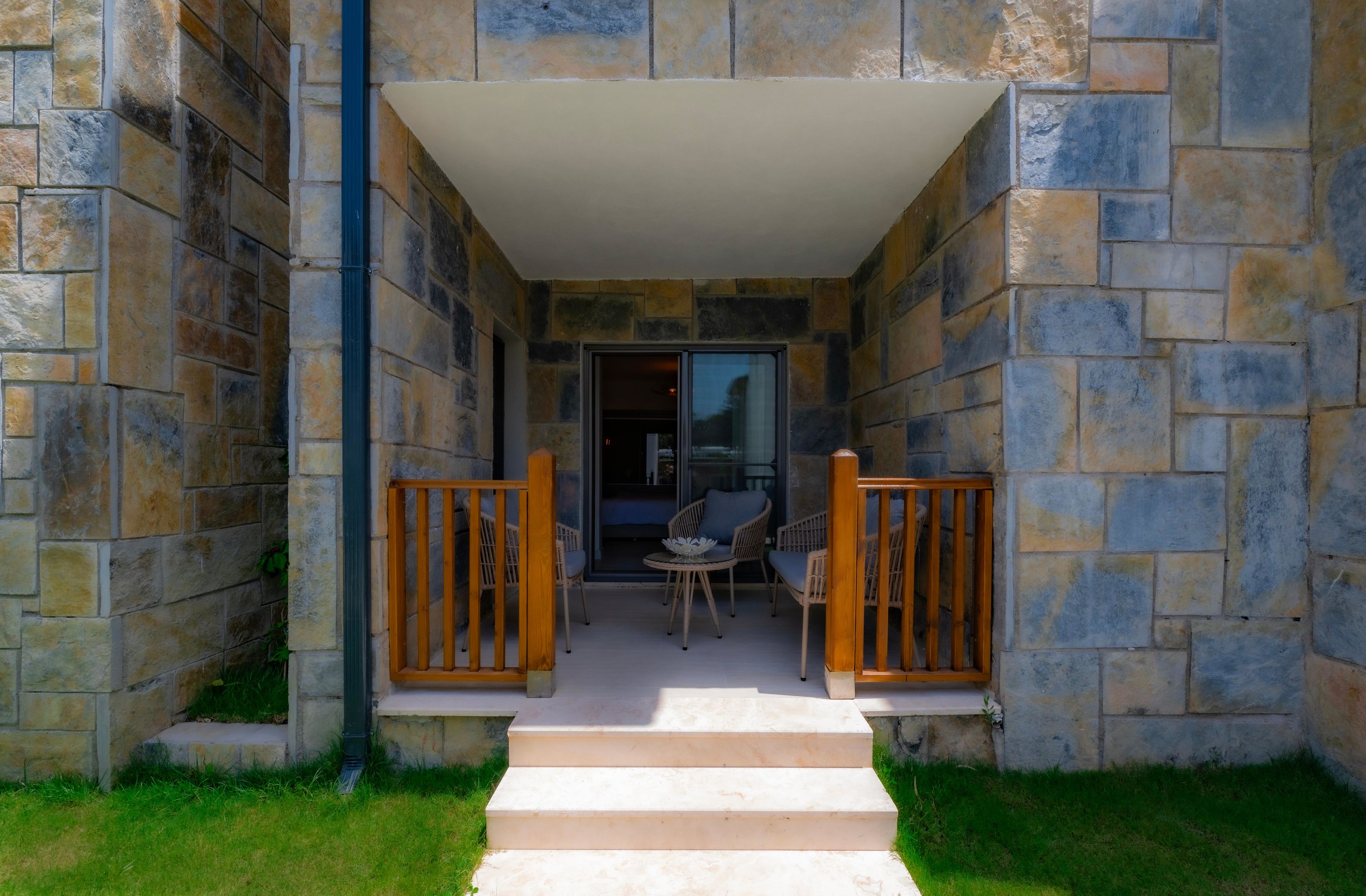 Hoofdingang van het hotel — Suum Bodrum Hotel & Beach
