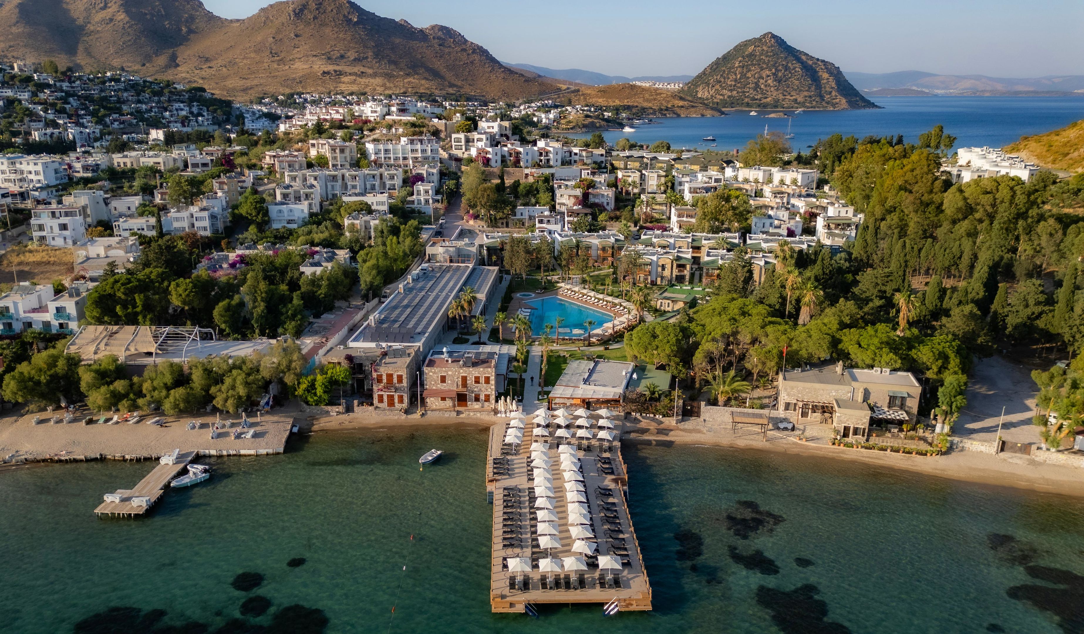 Zeezicht vanaf het balkon — Suum Bodrum Hotel & Beach