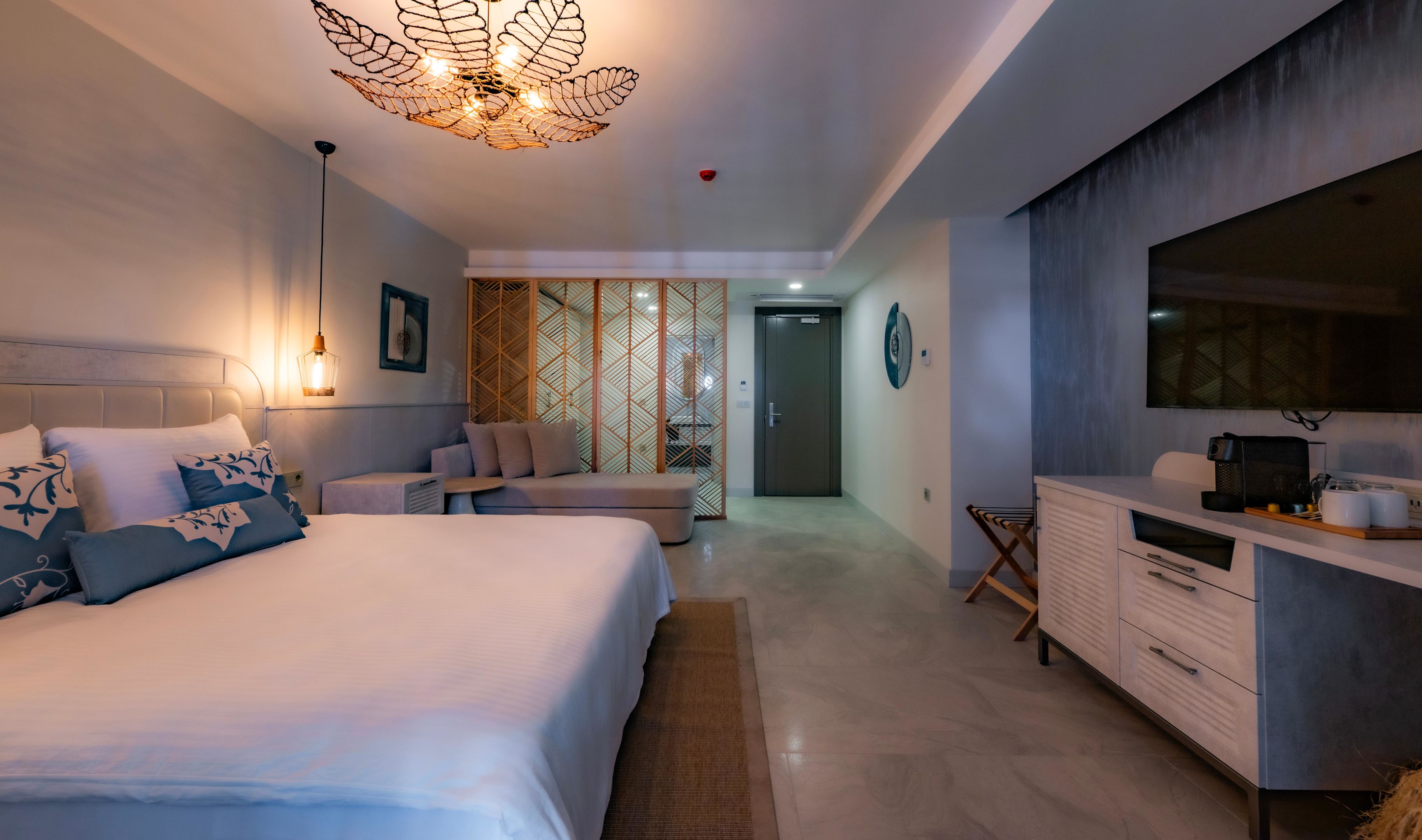 Suite met zithoek — Suum Bodrum Hotel & Beach