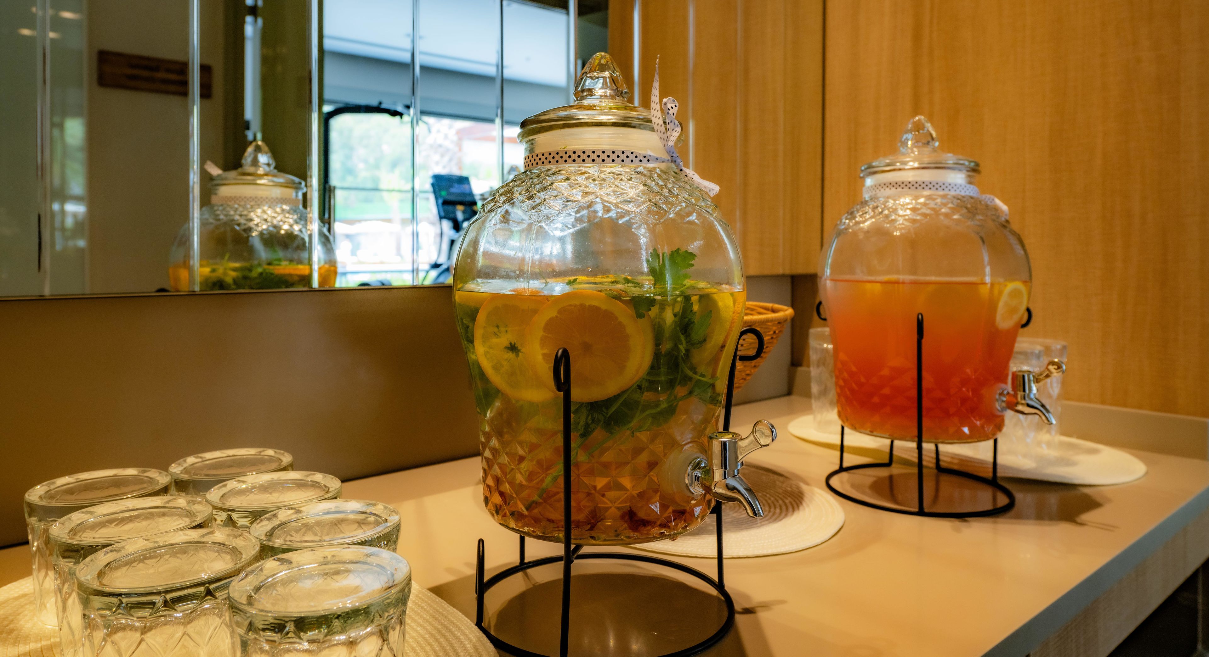 Bar met drankenselectie — Suum Bodrum Hotel & Beach