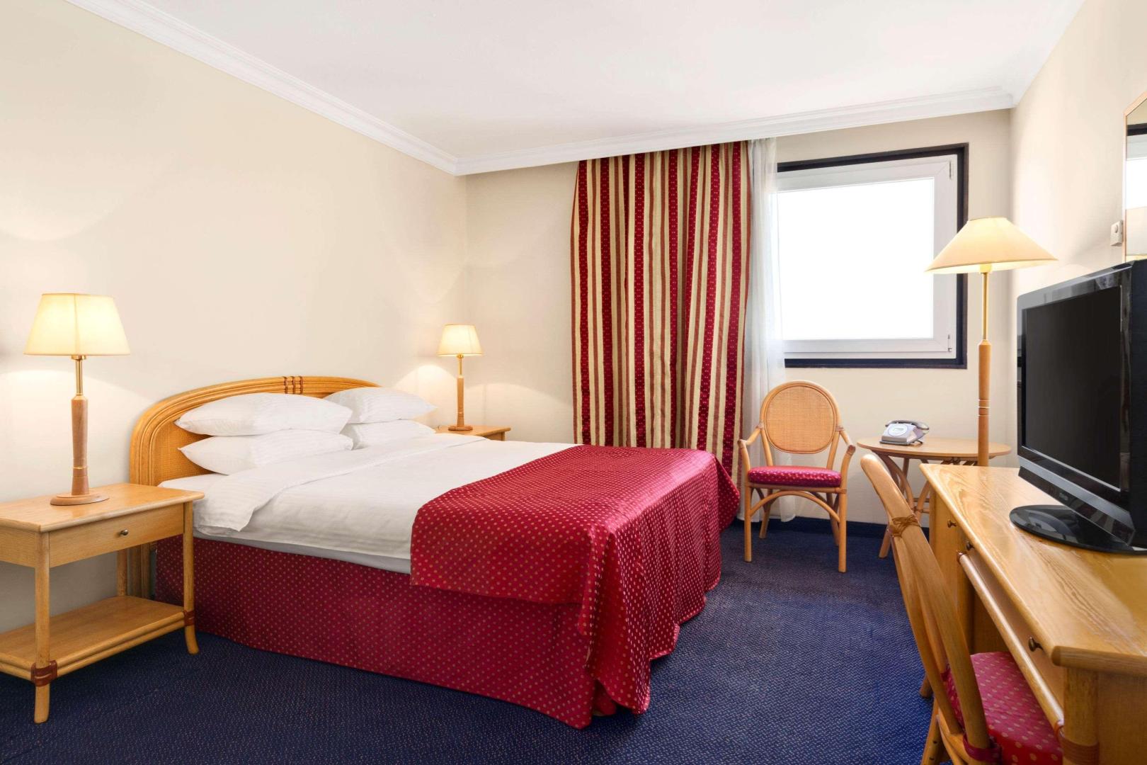 Ramada by Wyndham Sofia City Center foto 8
