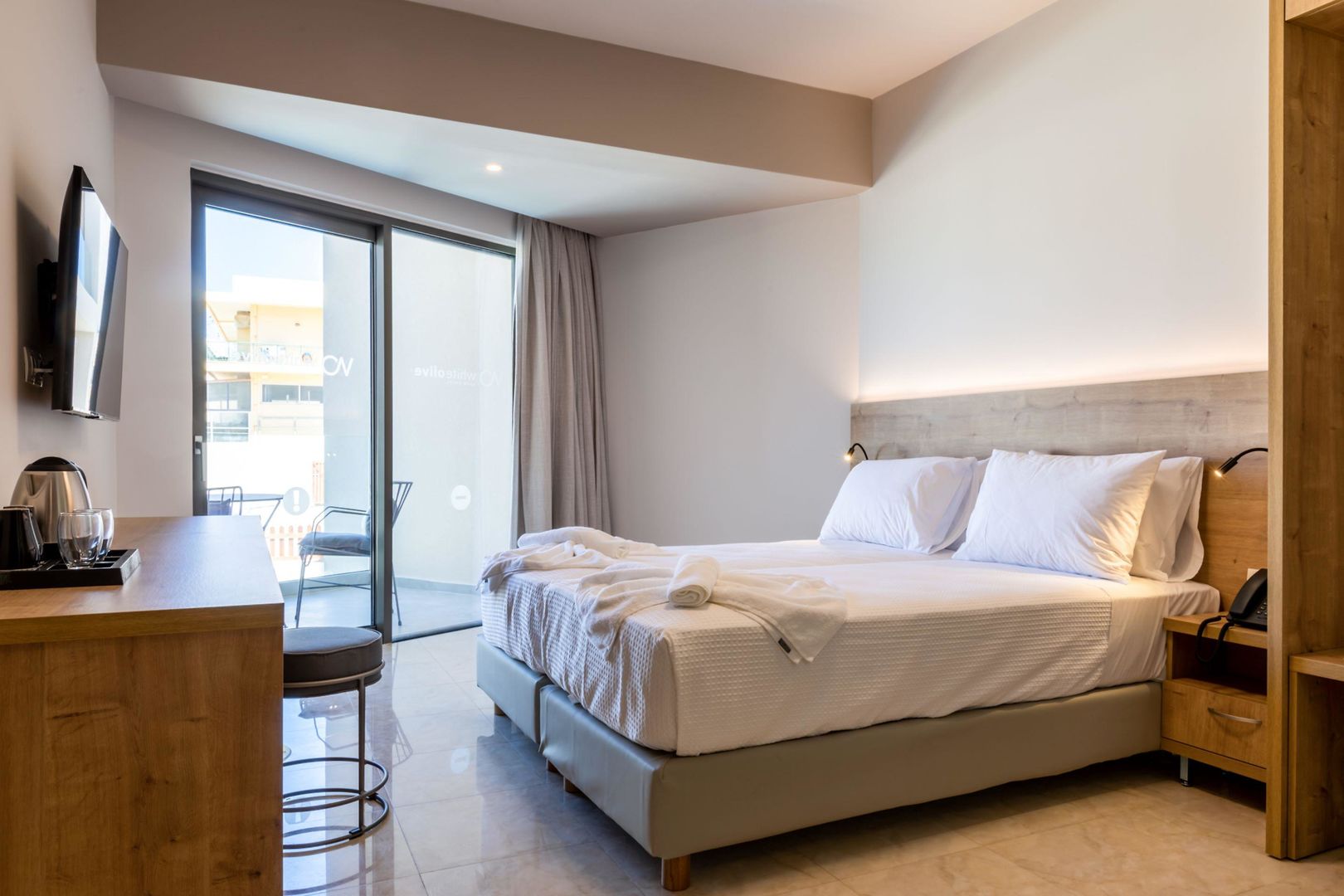 White Olive Elite Rethymno image 1