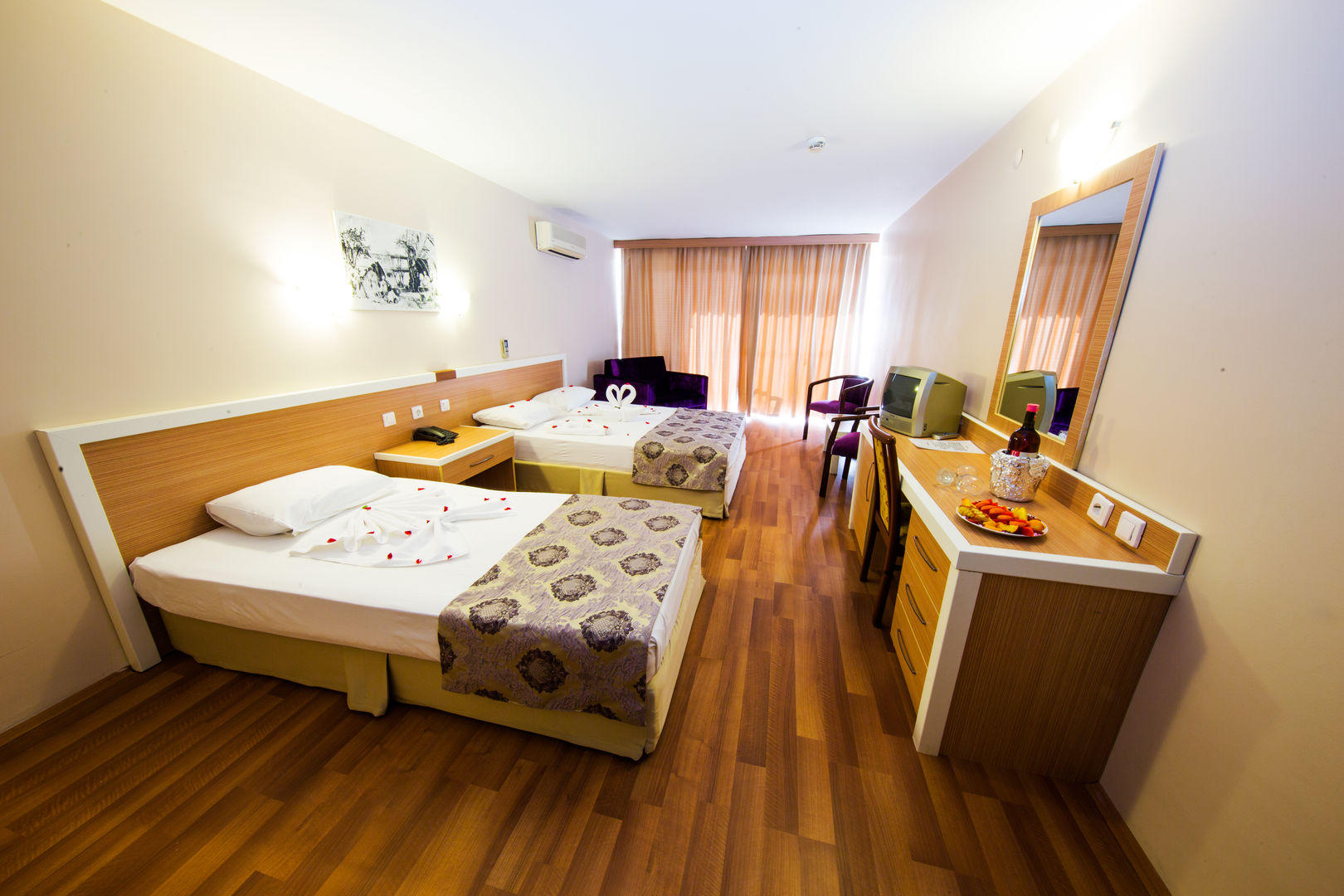 Tuntas Beach Hotel Altinkum foto 8