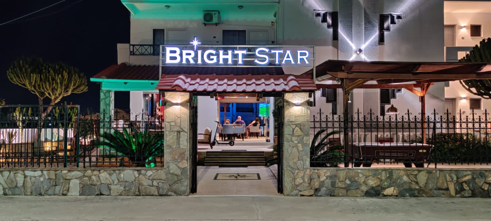 Bright Star Apartments foto 36