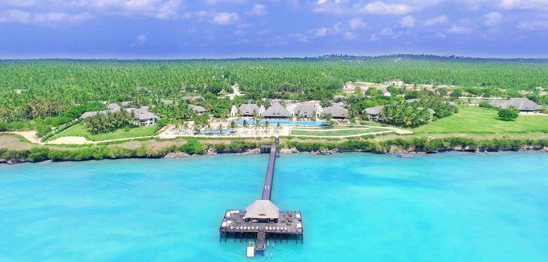 Sea Cliff Resort & Spa image 3