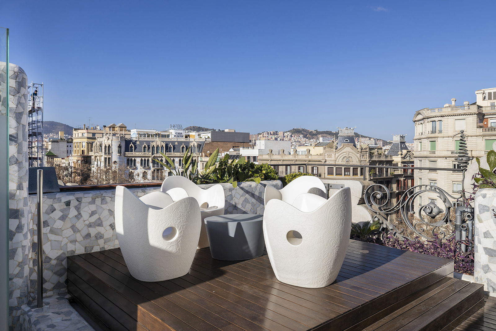 El Palauet Royal Suites image 2