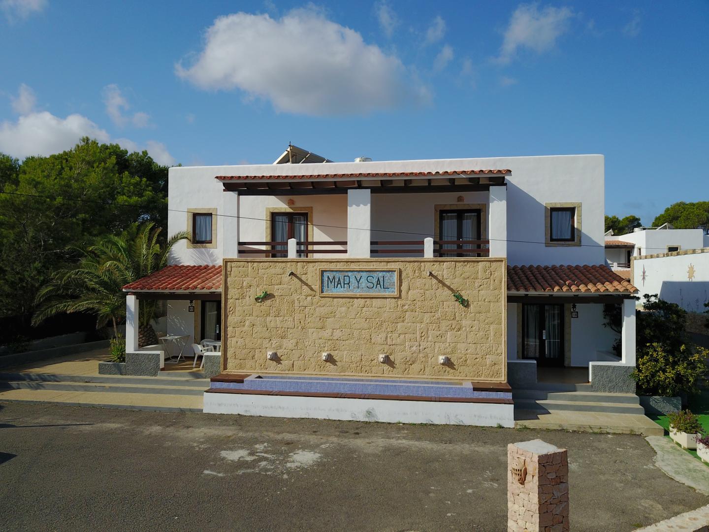 Mar Y Sal Apartaments image 3