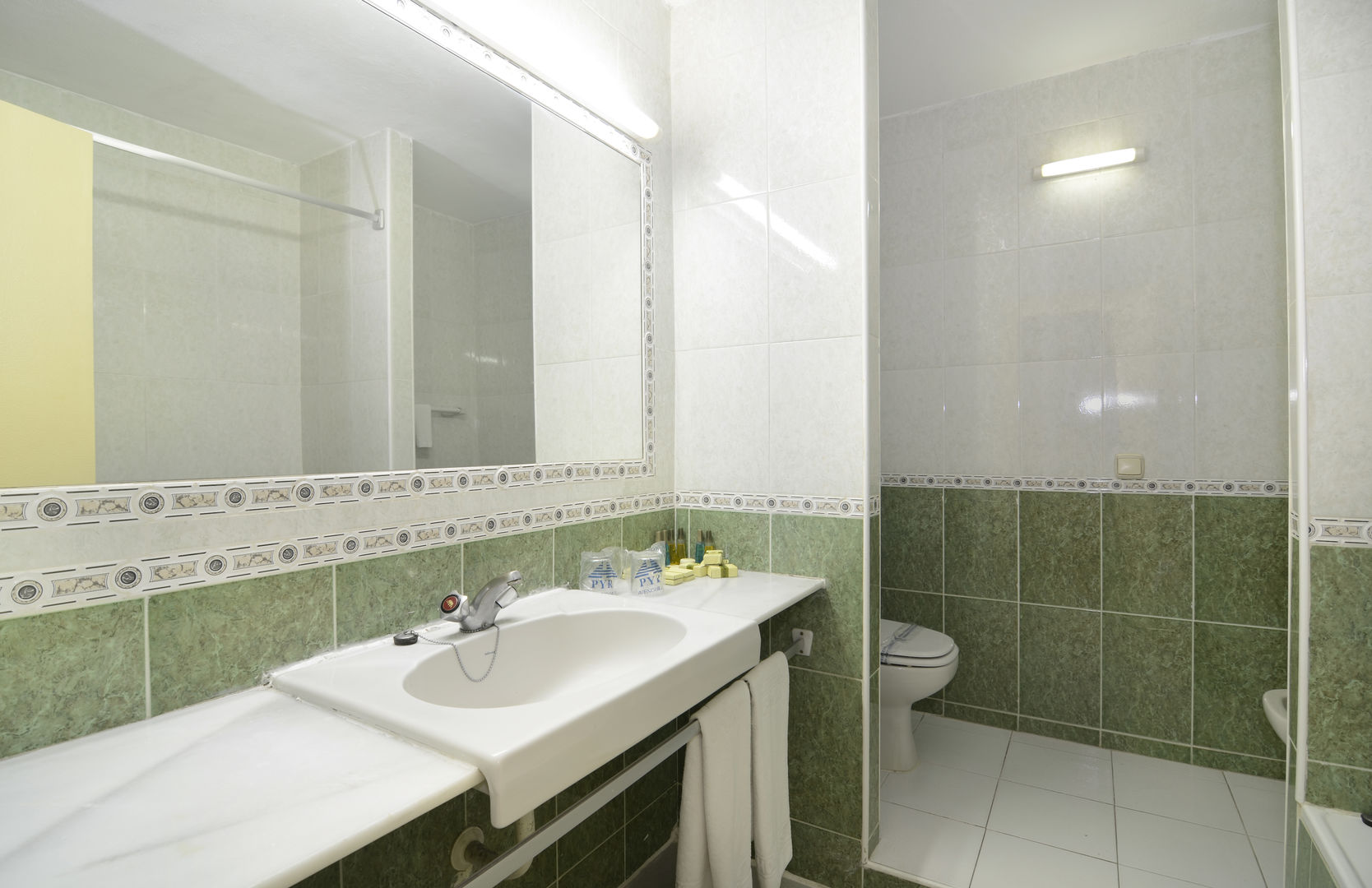 Hotel Apartamentos Pyr Fuengirola foto 21