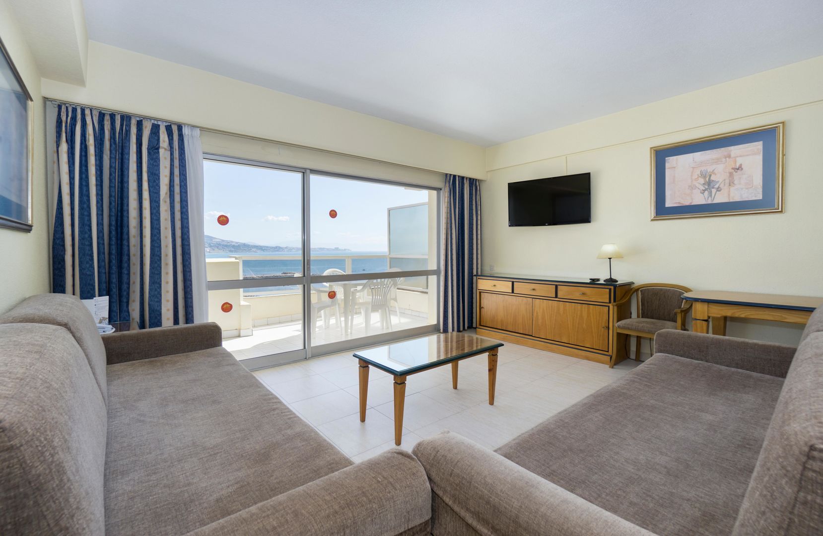 Hotel Apartamentos Pyr Fuengirola foto 8