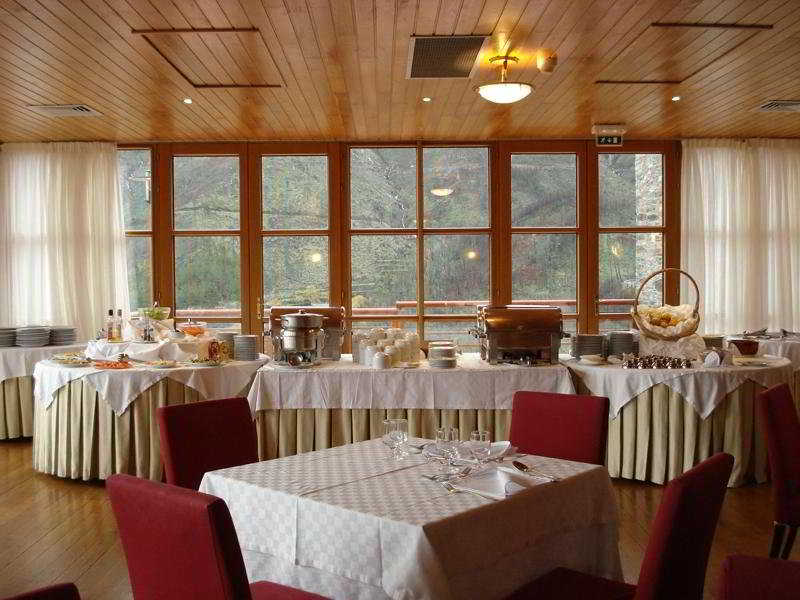 Inatel Piódão Hotel image 2