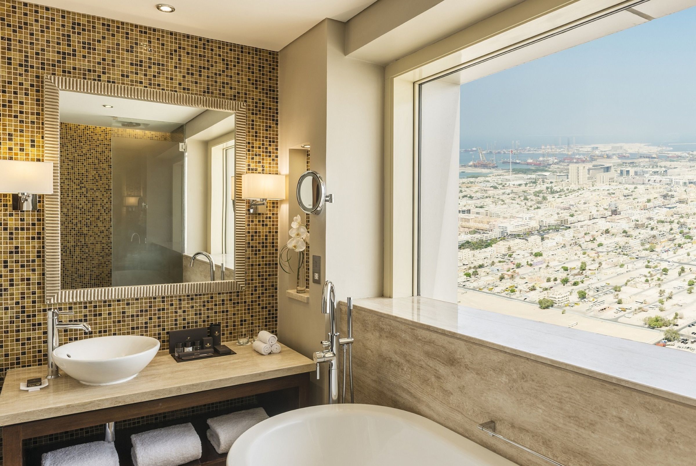 The Tower Plaza Hotel Dubai foto 103