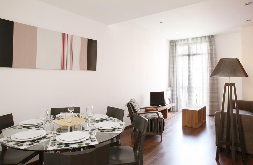 MH Apartments Suites foto 23