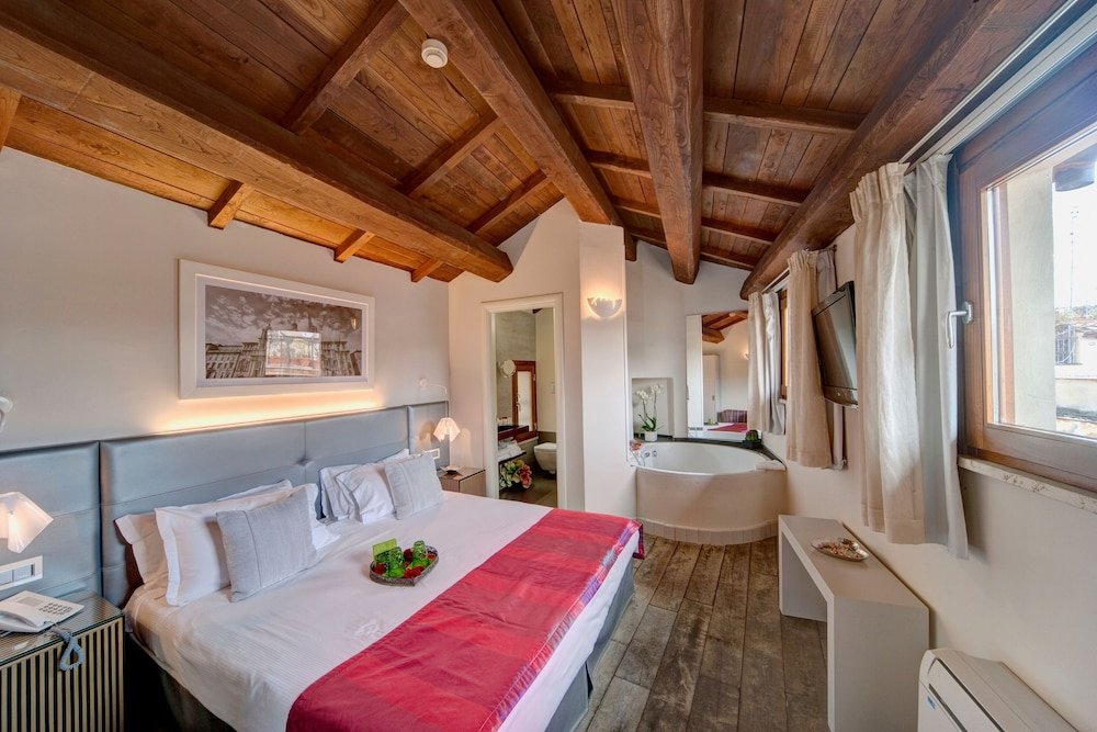 Navona Palace Luxury Inn foto 12