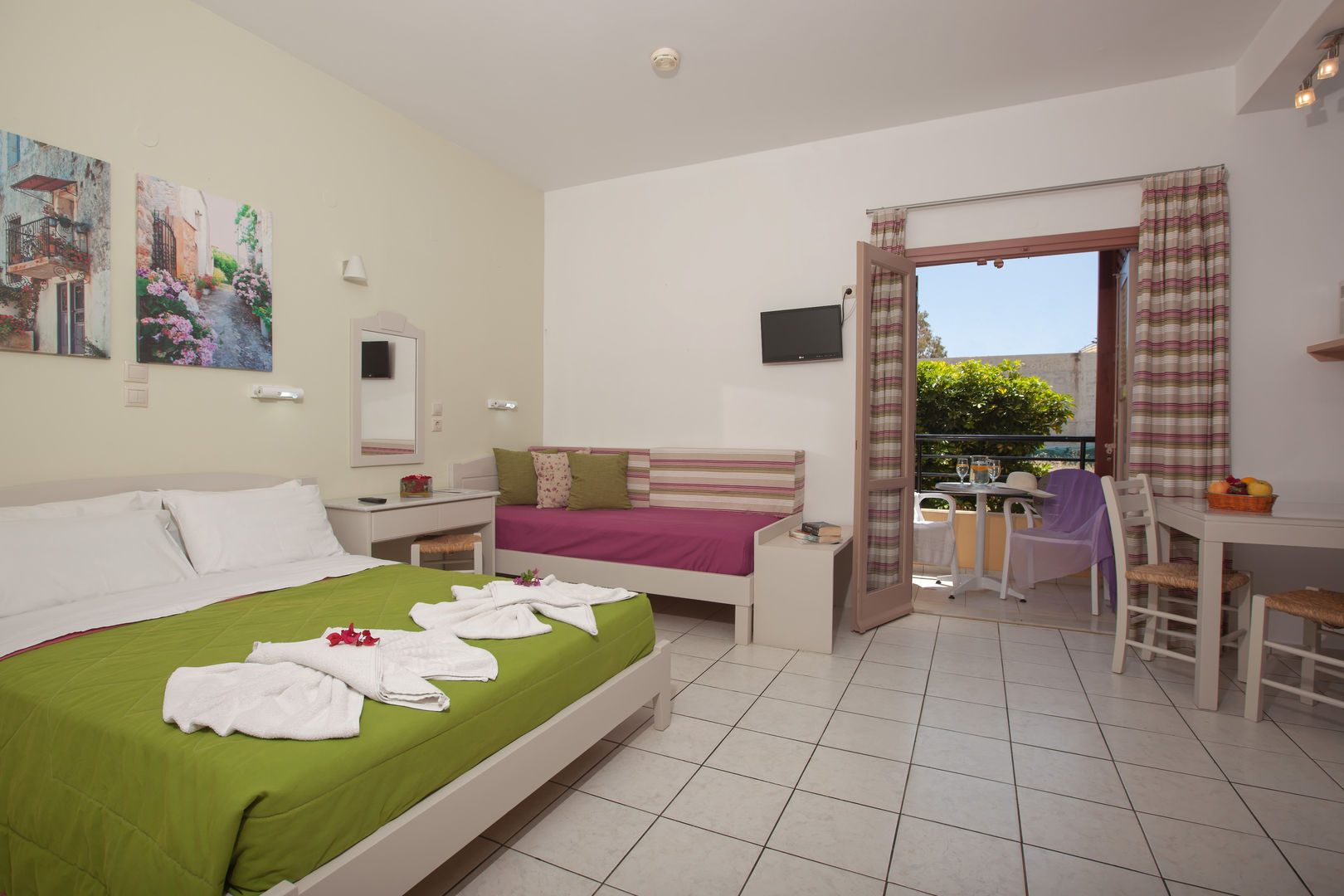 Latania Studios & Apartments image 1