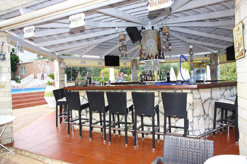 Latania Studios & Apartments in Stalis - foto 3