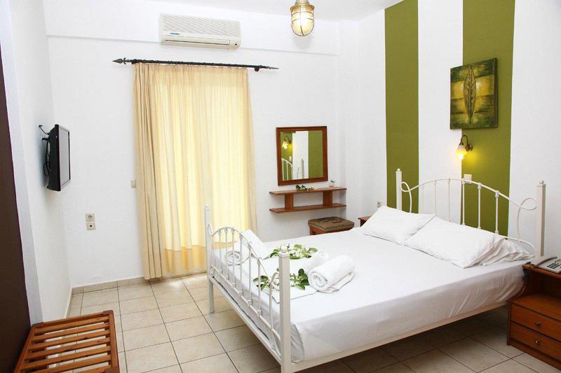 Latania Studios & Apartments in Stalis - foto 5