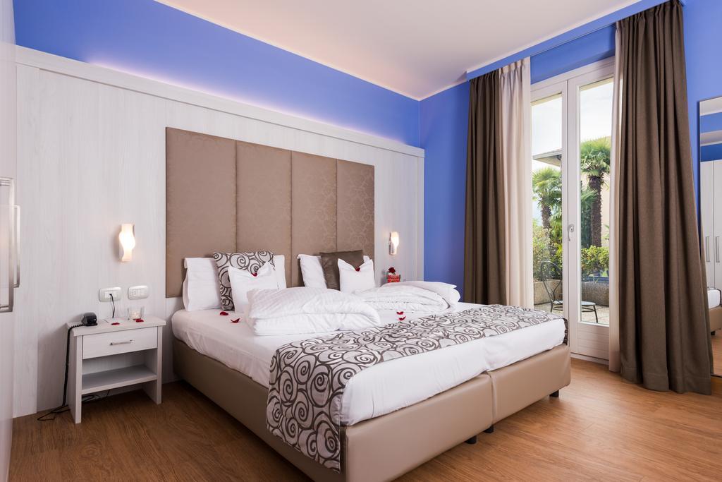 Hotel Riva del Garda Albergo Villa Nicolli foto 25