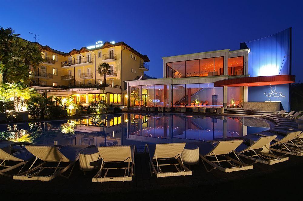 Hotel Riva del Garda Albergo Villa Nicolli foto 12