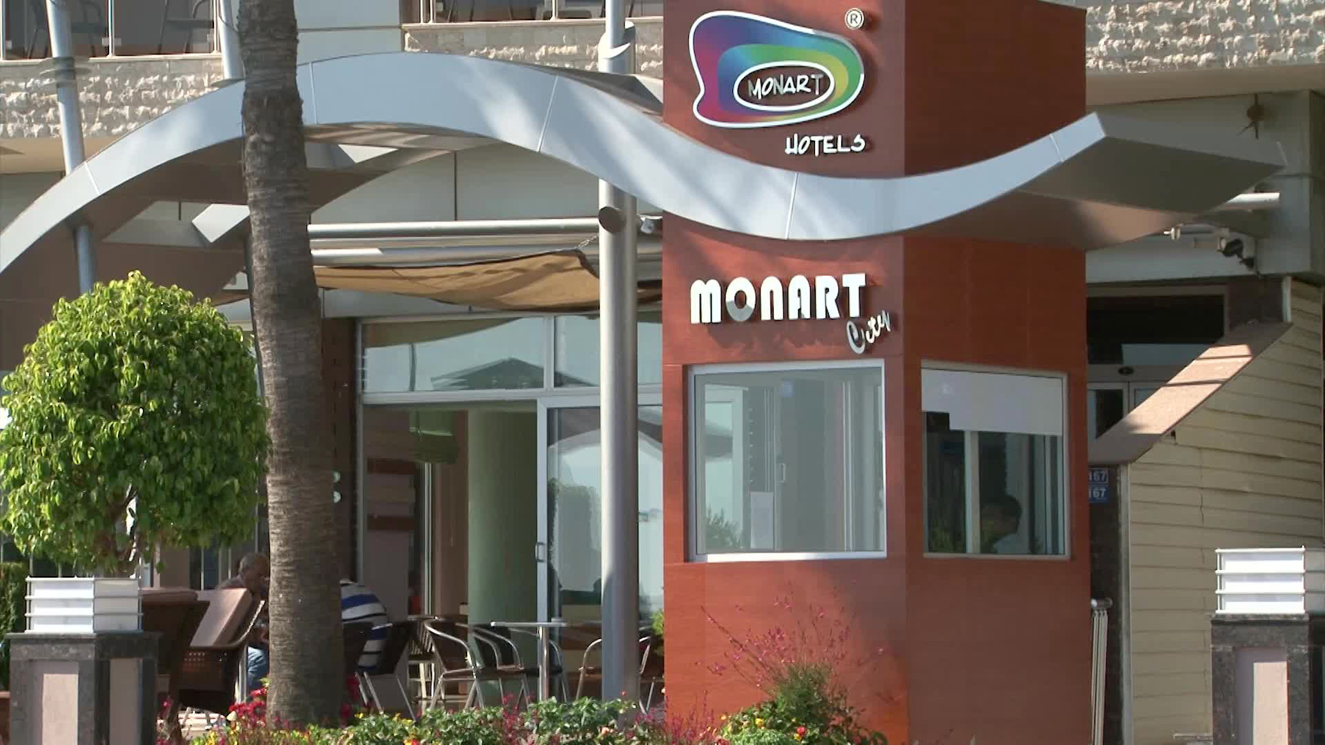Monart City Hotel image 3
