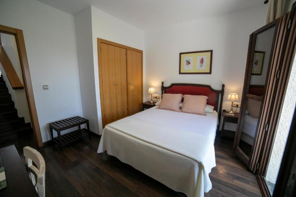 Hotel Villa de Bubión image 1